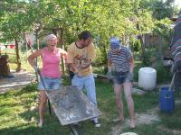 happy volunteers